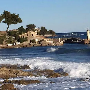 https://sylvie.fr-provencehotel.com