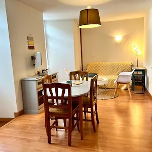 https://trs-bel-appartement-en-plein-centre-ville.midi-pyreneeshotels.com